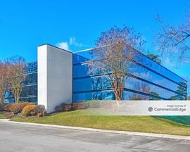 Innsbrook Corporate Center - Commonwealth Building