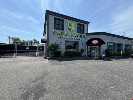 Retail space for Sale at 147 Sunrise Highway in Amityville