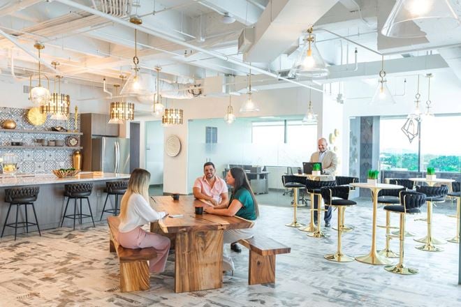 Quest Workspaces - Quest - Two Doral Center