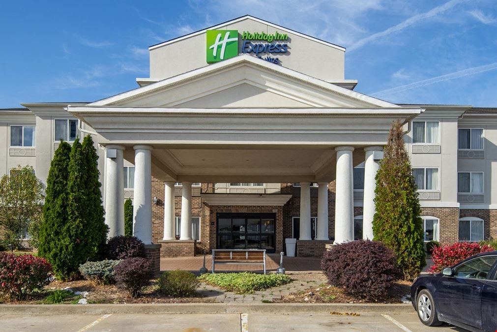 REIT Sale | Holiday Inn Express & Suites Mattoon Illinois