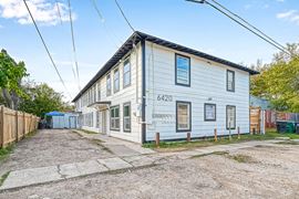 8-Unit Multi-Family Investment -South Side-