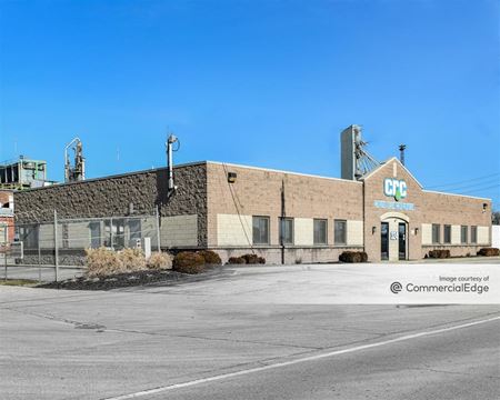 Industrial space for Rent at 324 Dering Avenue in Columbus