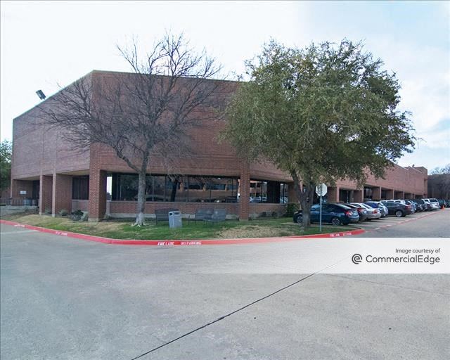 8000 Bent Branch Drive, Irving, TX | CommercialSearch