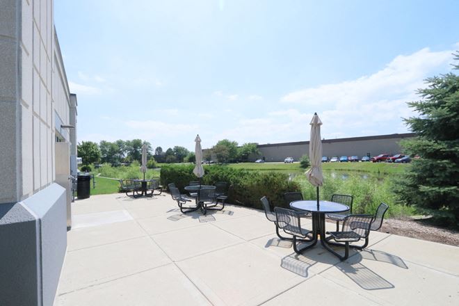 1450 Busch Parkway