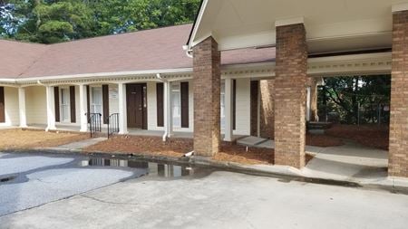Healthcare space for Sale at 5243 Snapfinger Woods Dr in Decatur