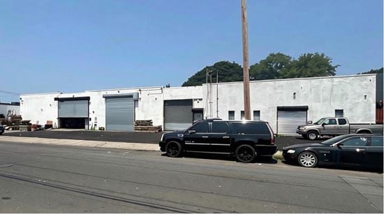 444 Bayview Ave