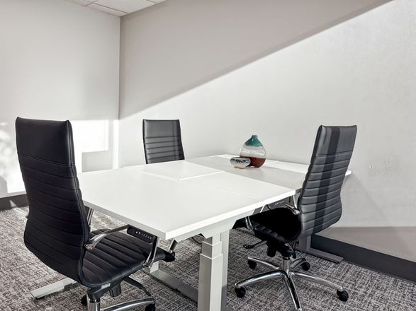 Regus - Colorado Springs - Kelly Johnson Blvd