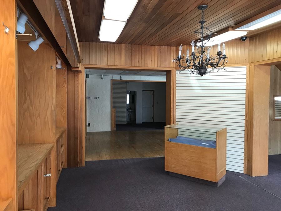 Downtown Ann Arbor Retail / Office Suite for Lease