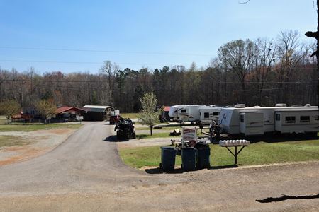 Unassigned space for Sale at 329 Rice Lane in Springville