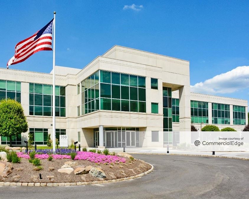 Mount Kemble Corporate Center