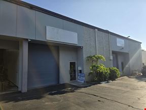 Office / Warehouse 2,628 SQFT