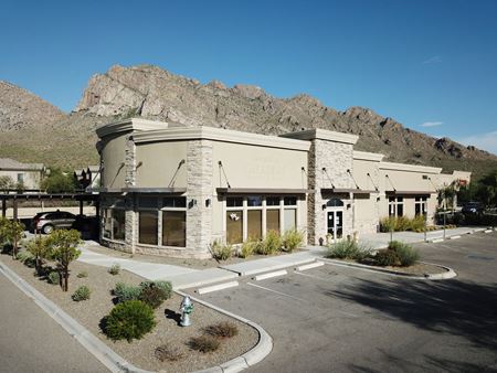 Retail space for Rent at 9660 North Oracle Road in Tucson