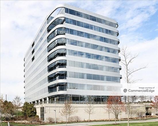2000 Tower Oaks Blvd