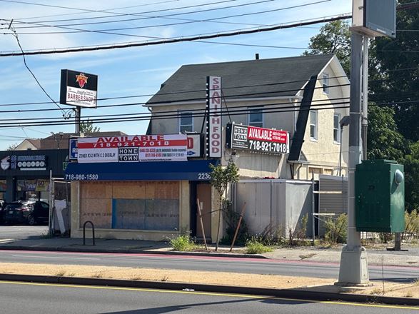 2236 Hylan Blvd