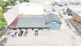 327 10 Street South