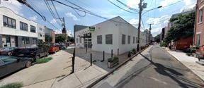 2011 Amber St