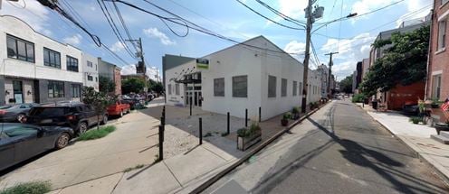 2011 Amber St