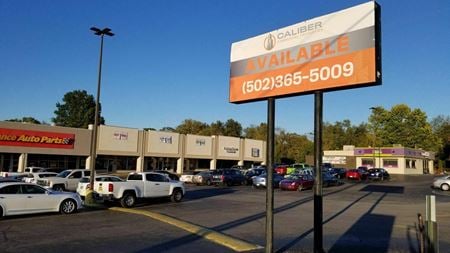 Retail space for Rent at 5629 Outer Loop in Louisville