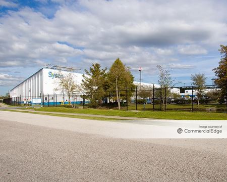Photo of commercial space at 1501 Lewis Industrial Drive in Jacksonville