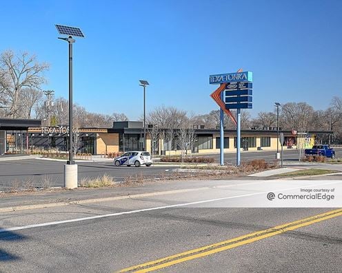 Texa-Tonka Shopping Center