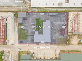 Motivated Seller – ±13,876 SF Office between Downtown and Exxon