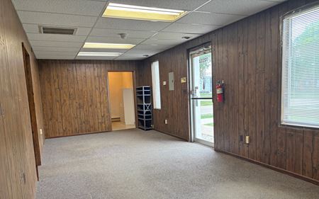 Industrial space for Rent at 32332 Edward Ave in Madison Heights