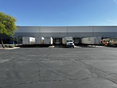 1675 - Las Vegas Warehouse