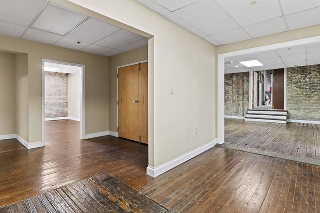 417-419 Vaughn St & 3235 N 4th St