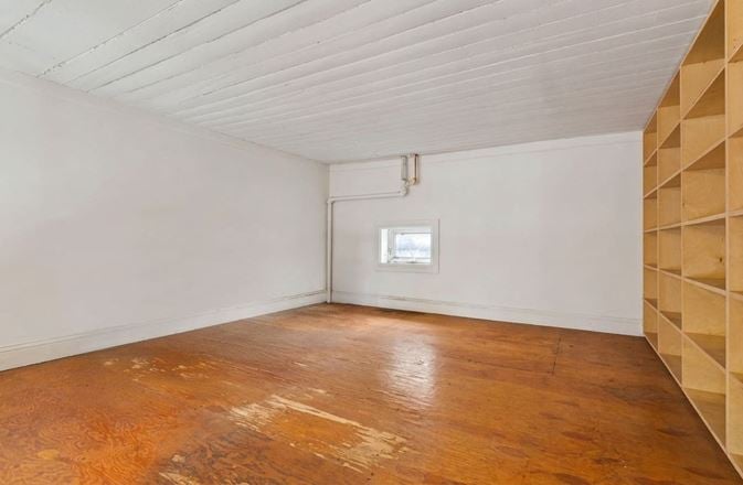 500 SF | 94 S 1st Street | Williamsburg Ground Floor Retail Space with Mezzanine for Lease