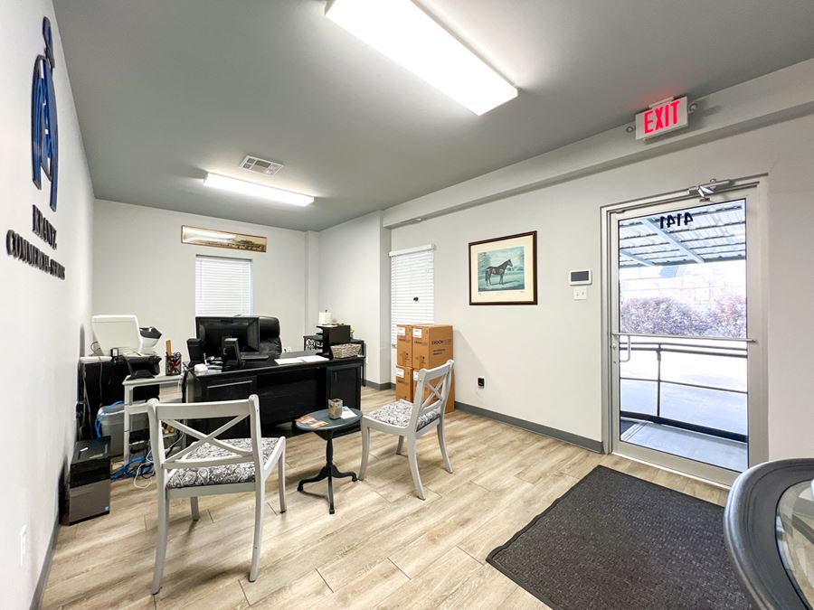±6,400 SF Office/Warehouse with Gated Lot and Grade-Level Door