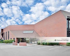 Campus Commons Financial Center