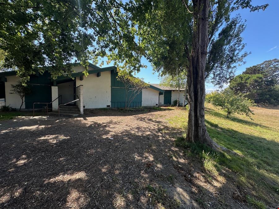 4555 Valley West Blvd
