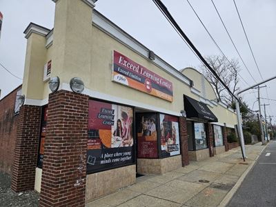 1356-1358 Willis Avenue Albertson