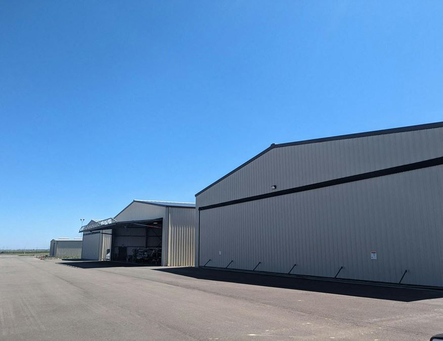 Executive Aviation Hangar - Byron Airport, Byron CA