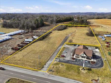 Land space for Rent at Congress Parkway North in Athens
