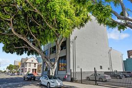 238 9th St