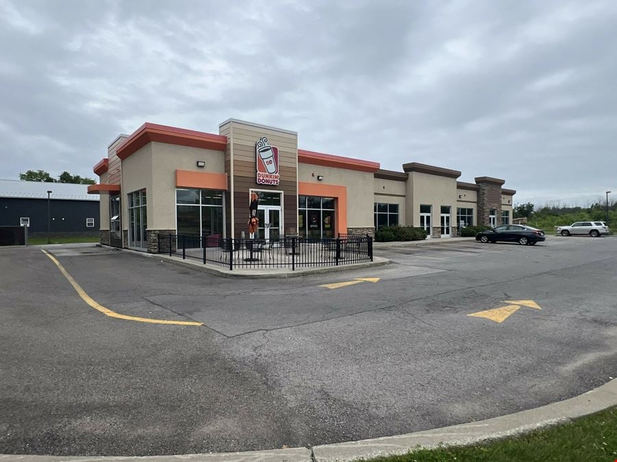 Dunkin' Anchored Retail Strip Plaza