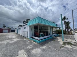 Man Cave - Auto Dealer - Storage Yard - Holly Hill, FL