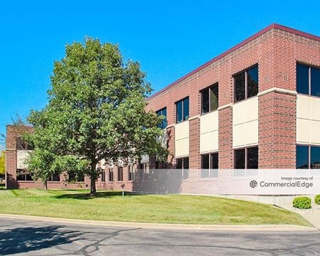 Commercial space for Rent at 5315 Wall Street in Madison