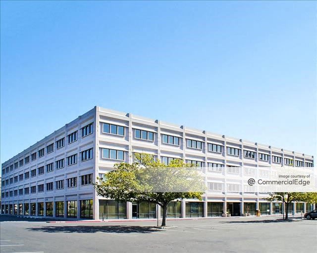 2025 Gateway Place - 2025 Gateway Place | Office Building