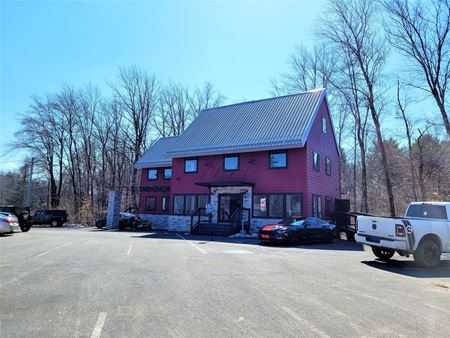 Brand New Retail Site - 2,612 SF 2 Story - Tannersville