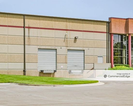 Kansas Commerce Center - 9755-9771 Commerce Pkwy