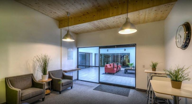 AZOffices - 4700 South Mill Avenue