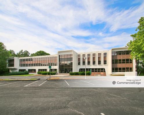 High Ridge Park Corporate Center - 3 High Ridge Park