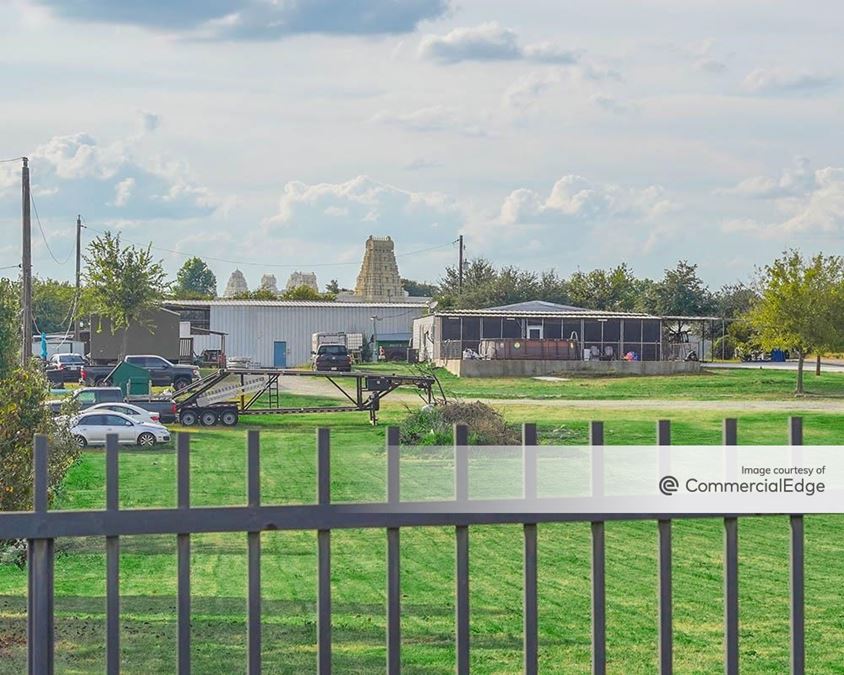 6216 J M Holloway Lane, Austin, TX Industrial Building