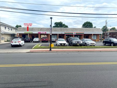 Store Available in Busy Retail Center - Carteret