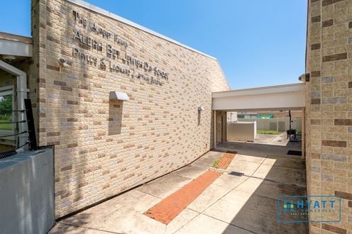 1125-B Spa Rd
