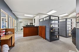 76 Skyline Crescent NE