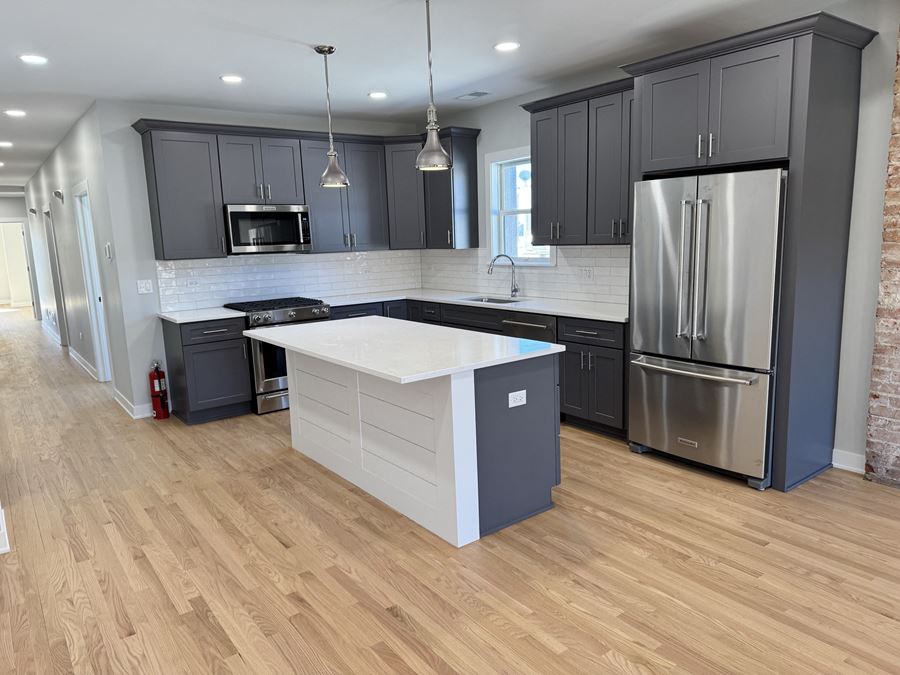 20 W Jefferson Ave