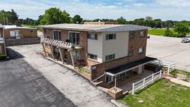 221 Robinhood Ln